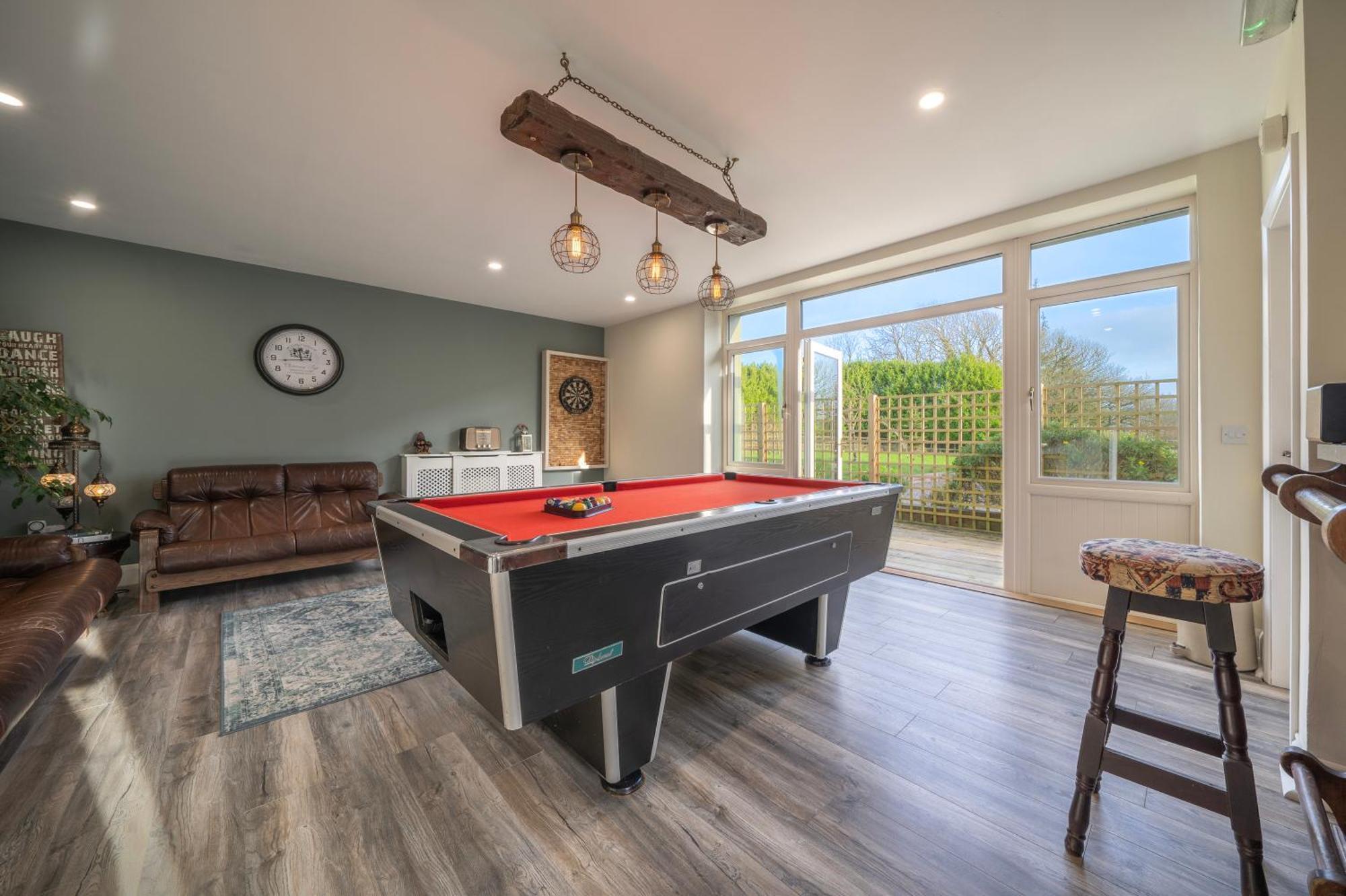 The Bird House - Coastal In Lovely Forest Setting Nr. Kinsale Ferienhaus Cork